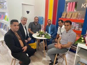 عکس نمایشگاه لوازم التحریر شهر افتاب